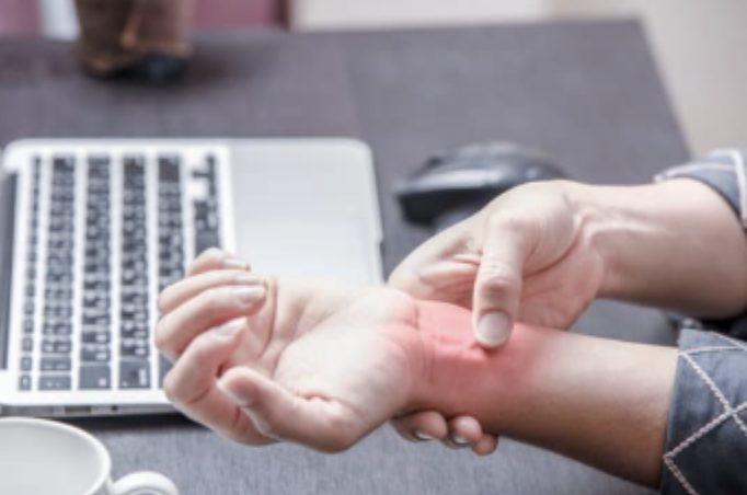 carpal tunnel pain from computer work